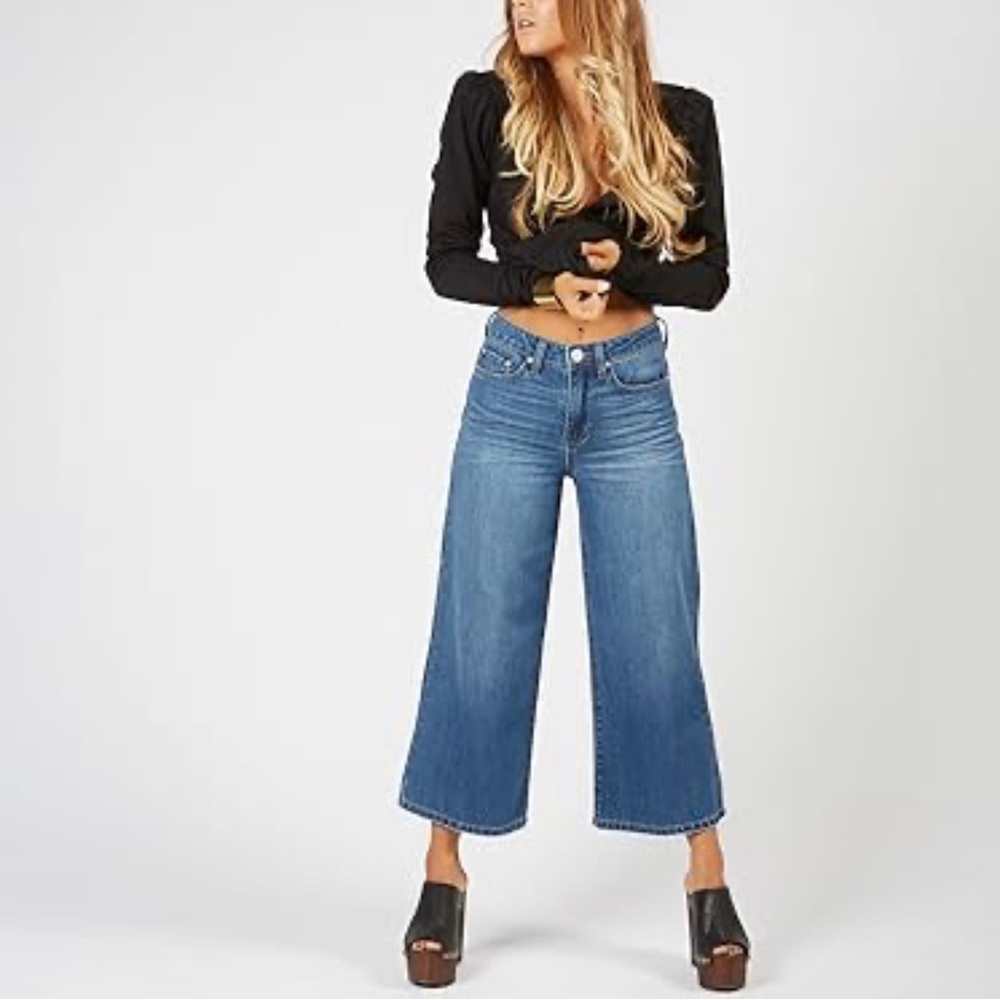 Ashley Mason sz.3 stretch wide leg cropped ankle designer denim